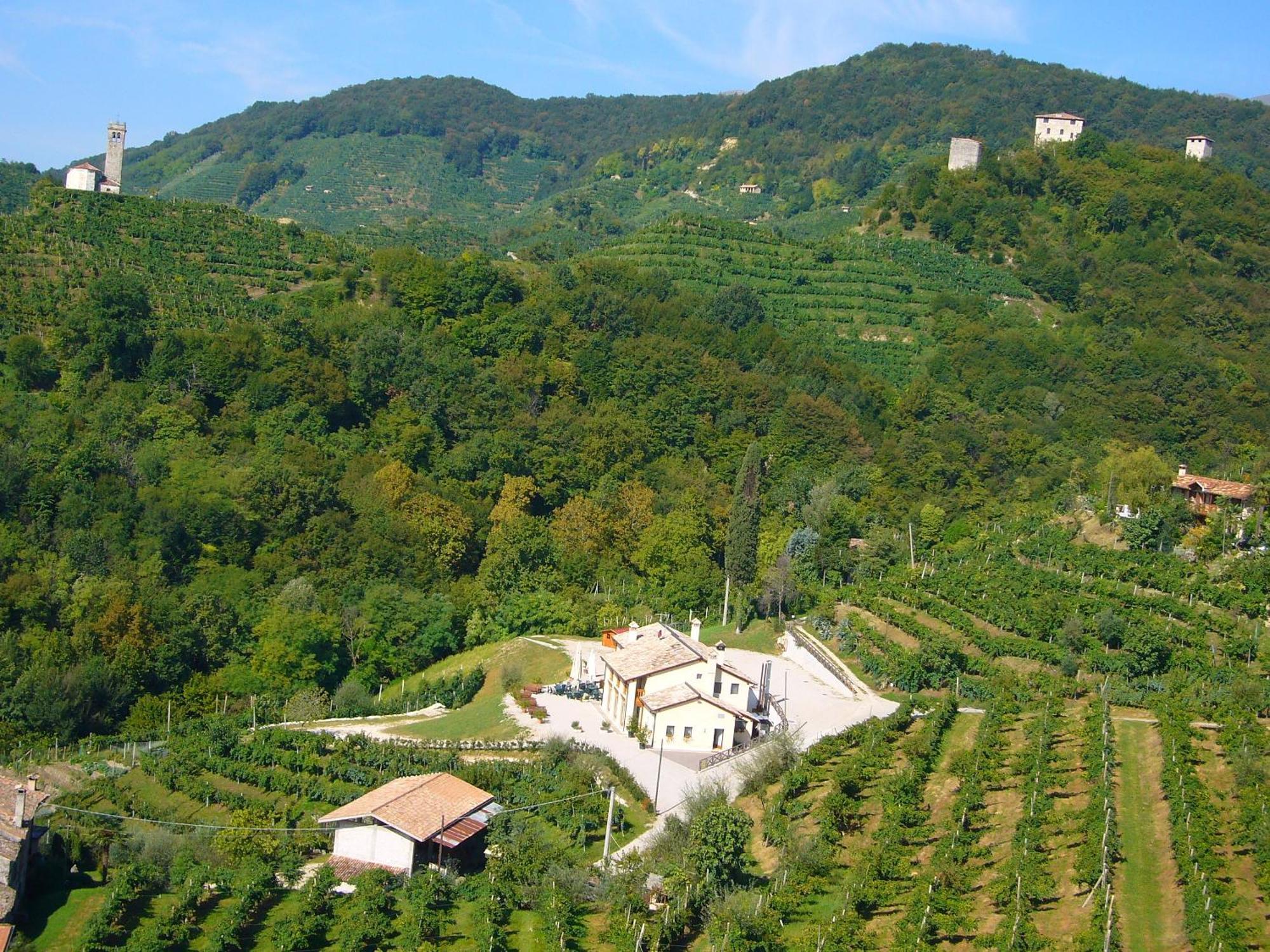 Agriturismo Al Credazzo Guest House Farra di Soligo ภายนอก รูปภาพ