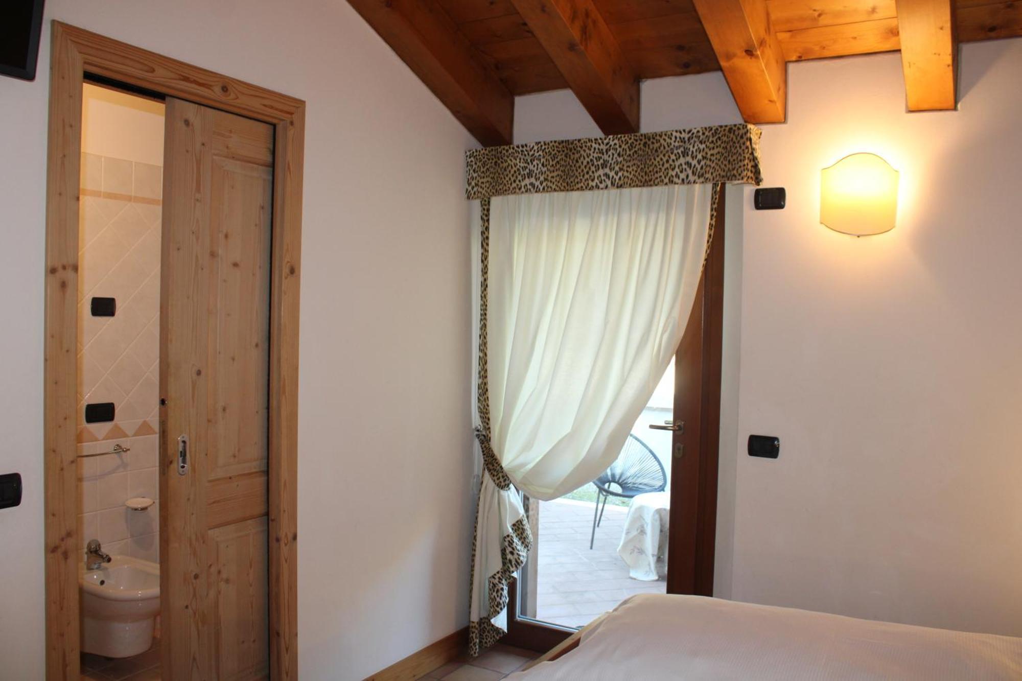 Agriturismo Al Credazzo Farra di Soligo ภายนอก รูปภาพ