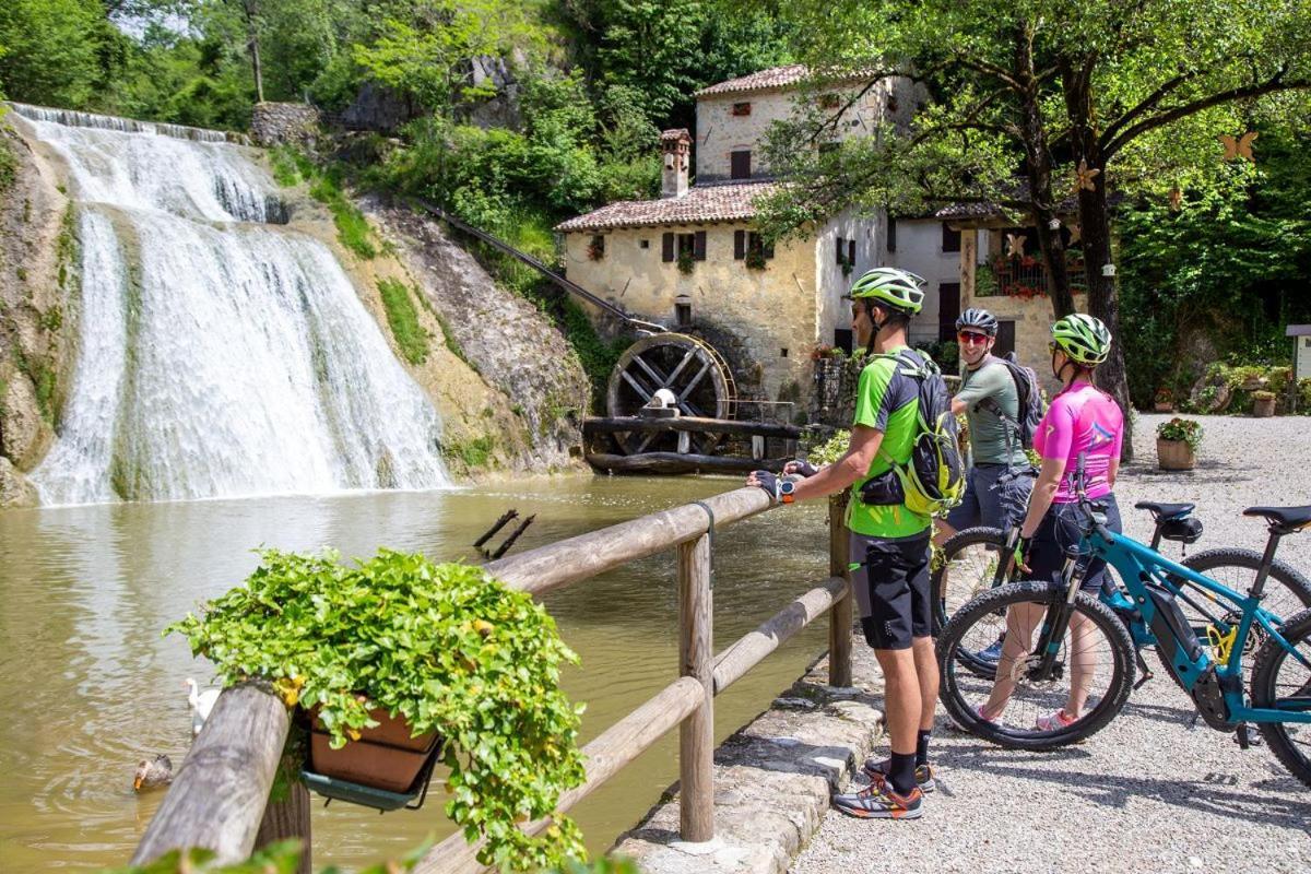 Agriturismo Al Credazzo Farra di Soligo ภายนอก รูปภาพ